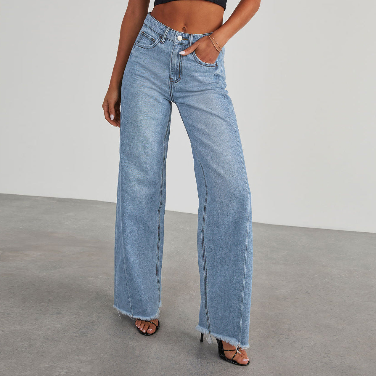 INES JEAN TAILLE HAUTE ÉVASÉ